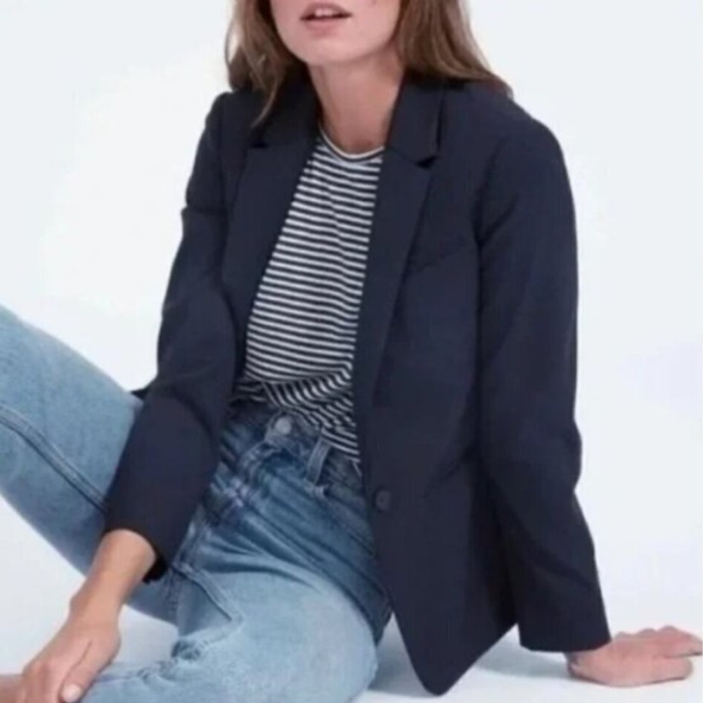 EVERLANE The Wool Academy Blazer Navy